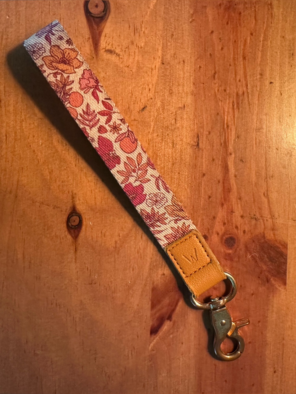 Walli wristlet keychain